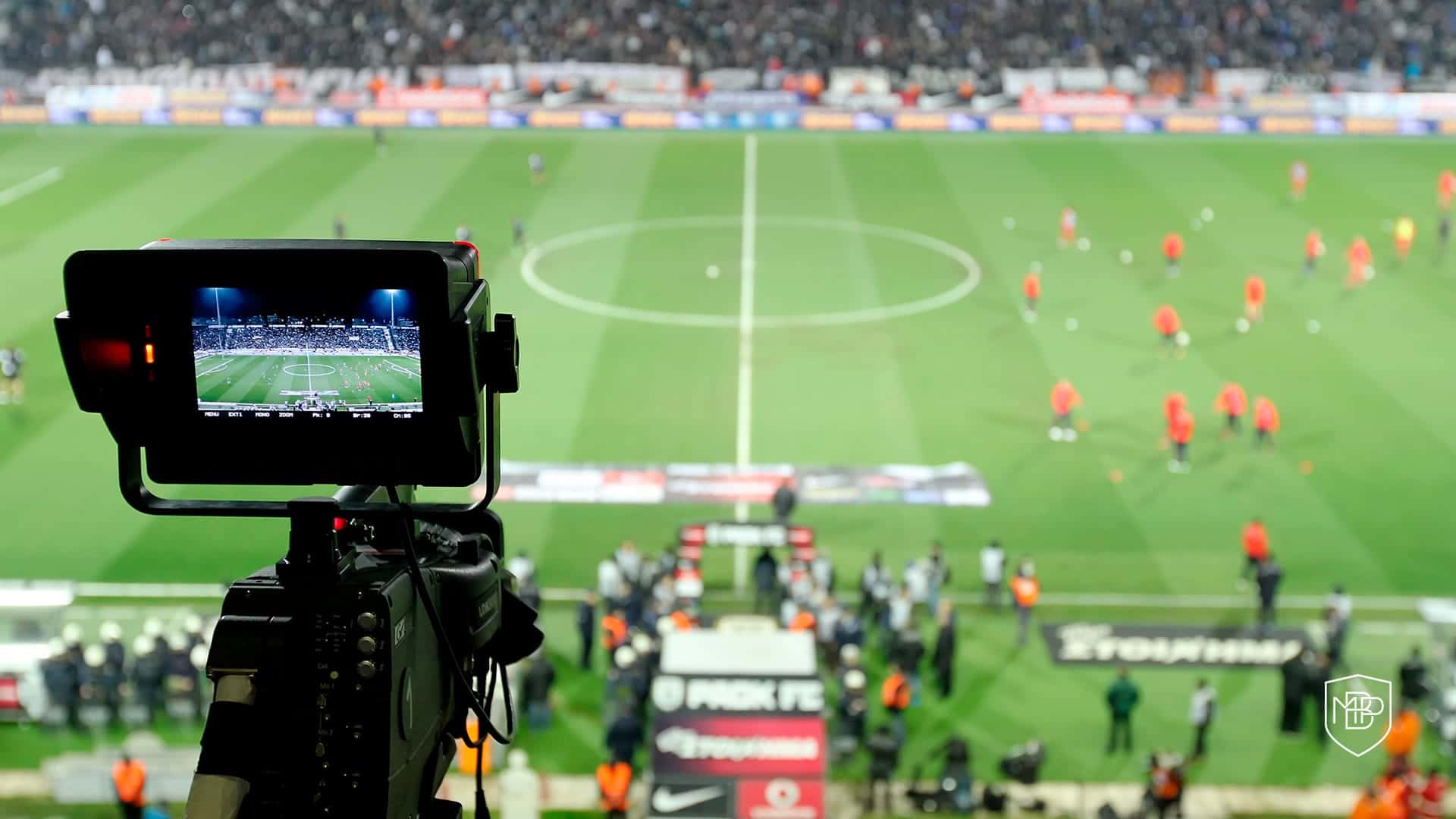 You are currently viewing FROM THE ANALYSIS TO THE FIELD: THE IMPORTANCE OF GAME ANALYSIS IN TODAY’S FUTBOL