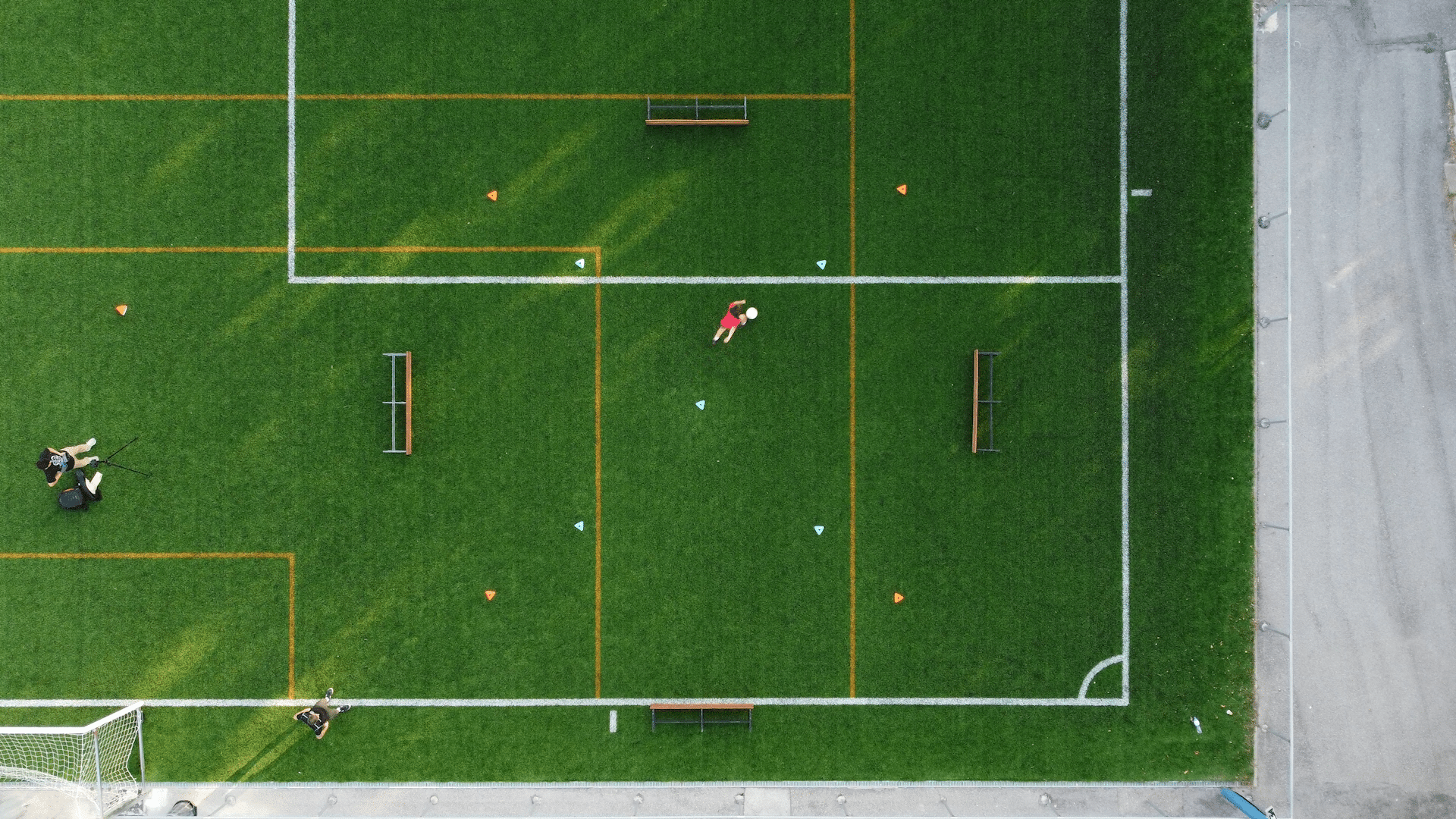 You are currently viewing What is space management in football and why is it so important?