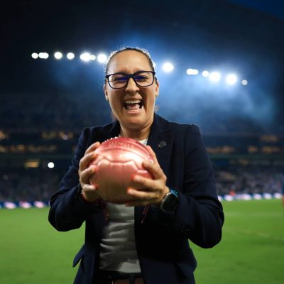 Amelia Valverde: Liderazgo y Pasión en el Fútbol Femenino Latinoamericano